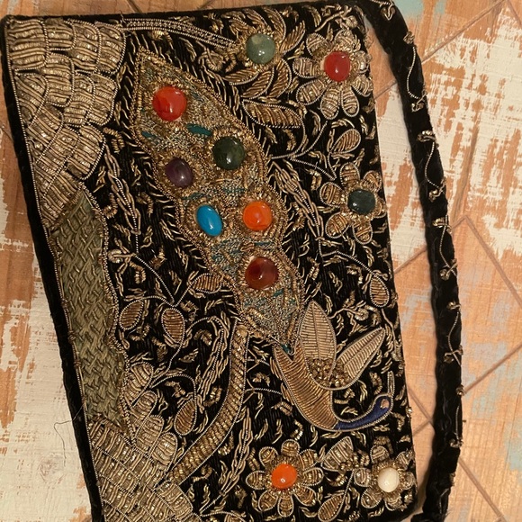 Vintage black embroidered velvet purse with numerous stones! - Picture 1 of 7